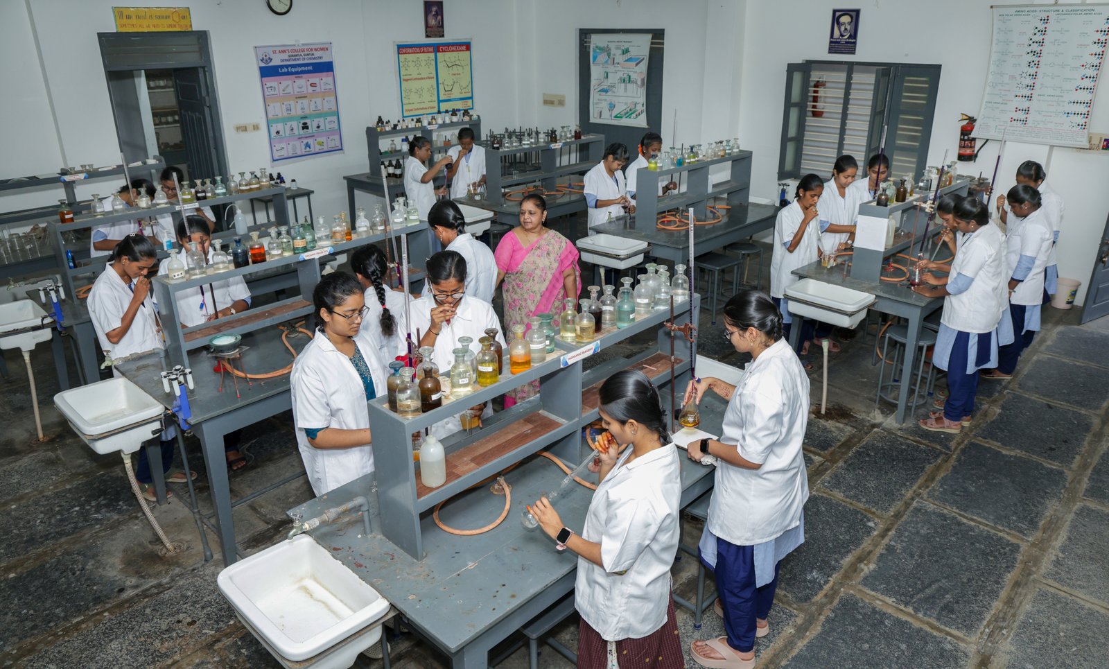 Scientific Laboratories & Research Units view 10