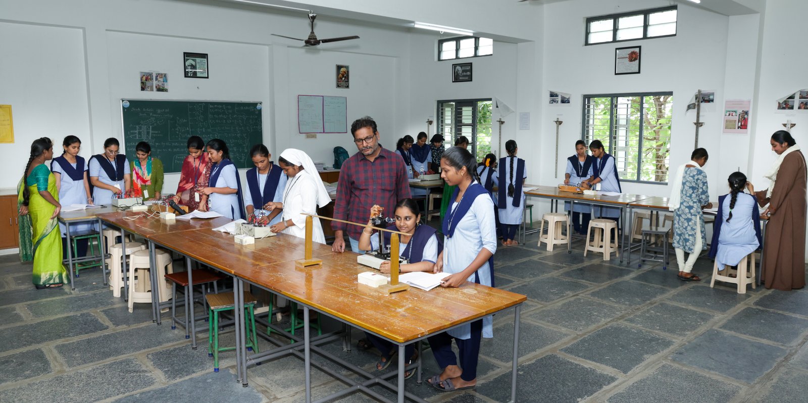 Scientific Laboratories & Research Units view 20