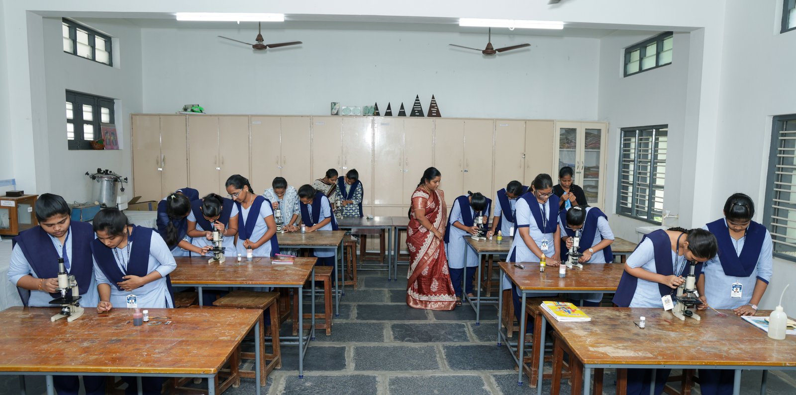 Scientific Laboratories & Research Units view 9
